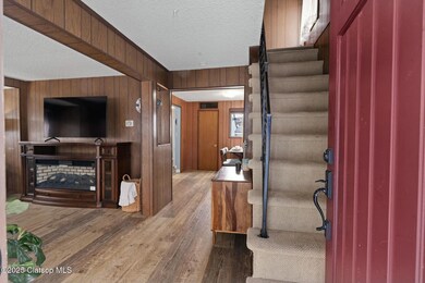 Entrance/Foyer