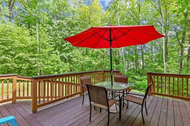 14 Holton Cir, Londonderry, NH 03053 - photo 5