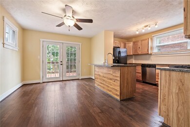 So Much Space To Entertain And Relax In The Very O