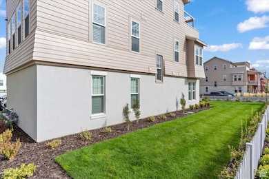 4746 W Duckhorn Dr, South Jordan, UT 84009 - photo 5