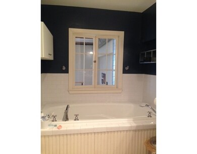 8-14 Newcomb St unit 9, Boston, MA 02118 - photo 6