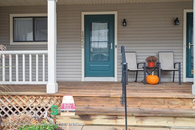 05-1243-Zimmer-Pl-Williamston-MI-48895-W