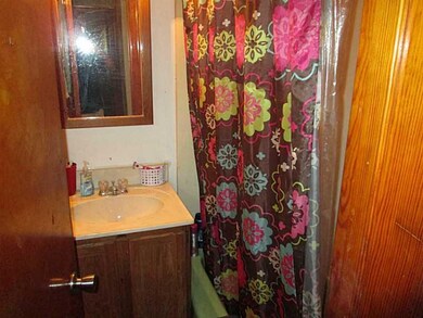 Master Bath/Spa.