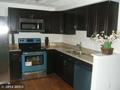 390 Shady Glen Dr, Capitol Heights, MD 20743 - photo 6