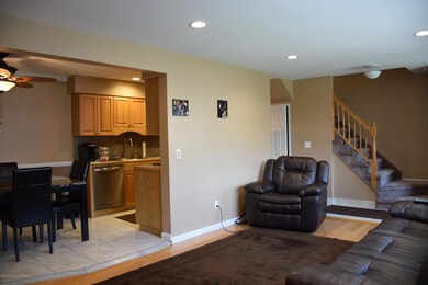 499-2 Willow Rd E, Staten Island, NY 10314 - photo 5