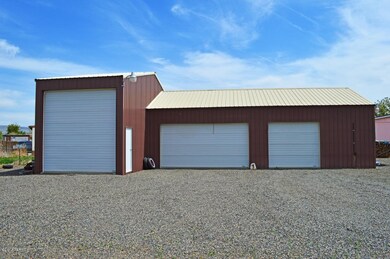 Detached 4 Car Shop
