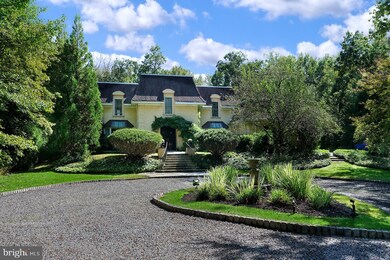 107 Woods Rd, East Windsor, NJ 08520 - photo 2