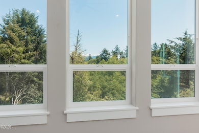 5202 NE 51st Loop, Lincoln City, OR 97367 - photo 7