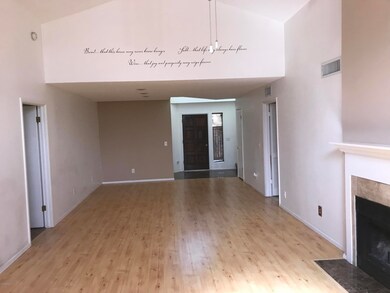 529 E Utopia Rd, Phoenix, AZ 85024 - photo 4