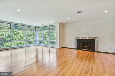 1302 Warrington Place, Alexandria, VA 22307 - photo 5