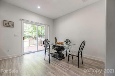 714 Berkshire Dr, Statesville, NC 28677 - photo 7