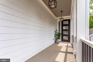 2347 Highland Ave, Falls Church, VA 22046 - photo 5