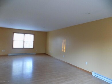 2242 Cramer Rd, Bushkill, PA 18324 - photo 5