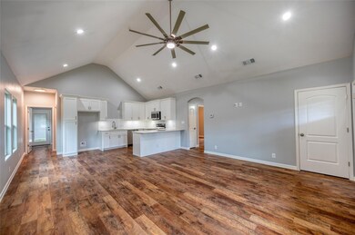 68 Vaughn Dr, Denison, TX 75020 - photo 3