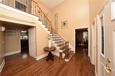 6 Hawthorne Ct, Batesville, IN 47006 - photo 2