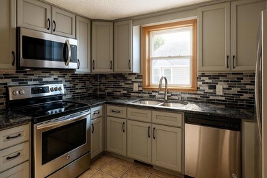 4553 W La Siesta St, Springfield, MO 65802 - photo 5