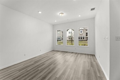 3218 Colorado  Family