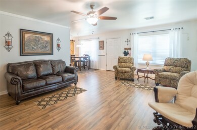 104 E 9th St S, Claremore, OK 74017 - photo 7