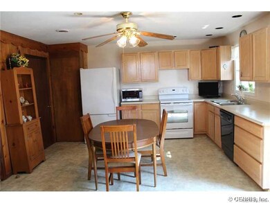 Kitchen. 16 10