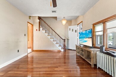 10 Monroe St, Malden, MA 02148 - photo 3