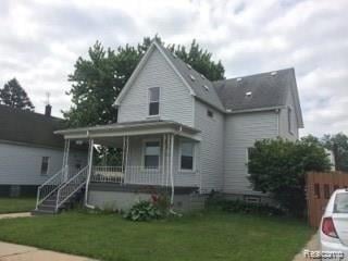 629 Elm St, Wyandotte, MI 48192 - photo 2
