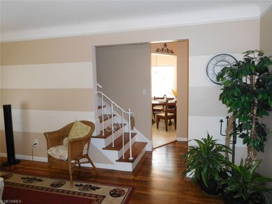 20631 N Vine Ave, Cleveland, OH 44119 - photo 7