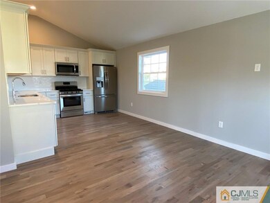 138 Schoder Ave, Woodbridge, NJ 07095 - photo 7