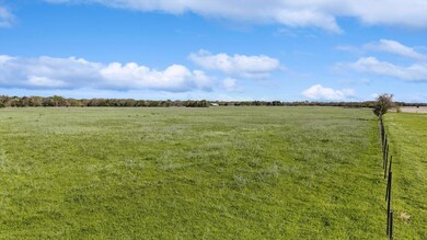 721 Sandusky Rd, Whitesboro, TX 76273 - photo 4