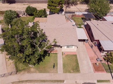 321 Cadwallader Dr, El Paso, TX 79915 - photo 2