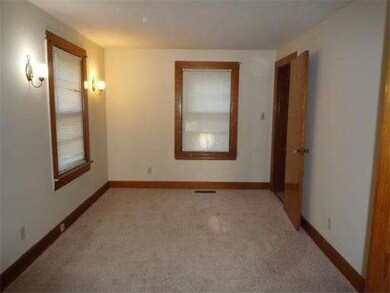 2 William Ward St, Uxbridge, MA 01569 - photo 5