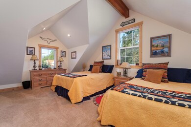 07 bedroom 2