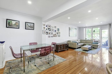 601 Kappock St unit 3-C, Bronx, NY 10463 - photo 2