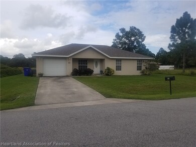 615 Dreamland Dr, Lake Placid, FL 33852 - photo 3
