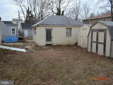 4922 Monroe St, Bladensburg, MD 20710 - photo 4
