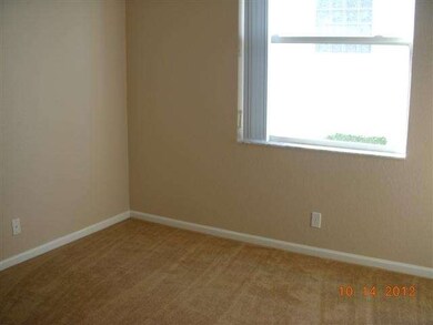 1233 Rosegate Blvd, Riviera Beach, FL 33404 - photo 5