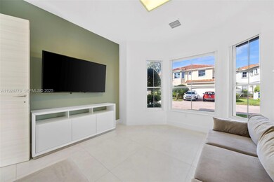 1549 Breakwater Terrace unit 1549, Hollywood, FL 33019 - photo 7