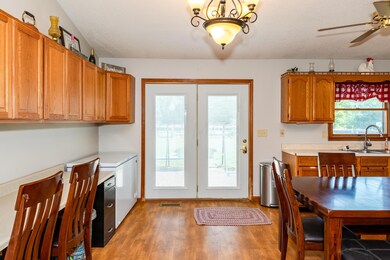 4450 Storms creek rd 34