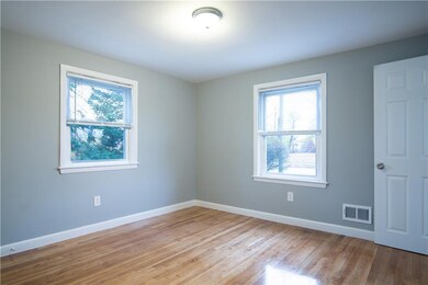 128 Airway Rd, Warwick, RI 02886 - photo 6