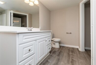 2325 Maple St, Des Moines, IA 50317 - photo 5