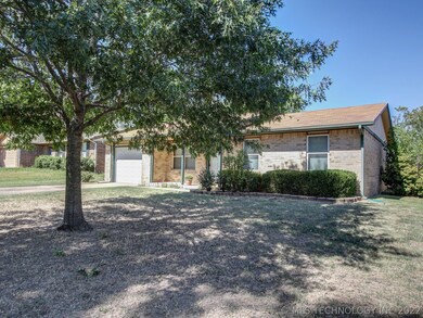595 W 147th Place S, Glenpool, OK 74033 - photo 2