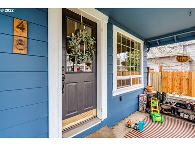 48 N 4th St, Creswell, OR 97426 - photo 5