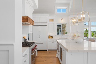 811 Ocean Rd, Narragansett, RI 02882 - photo 6