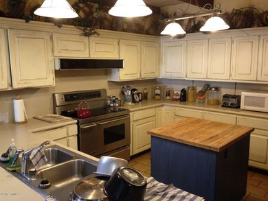 Kitchen 2