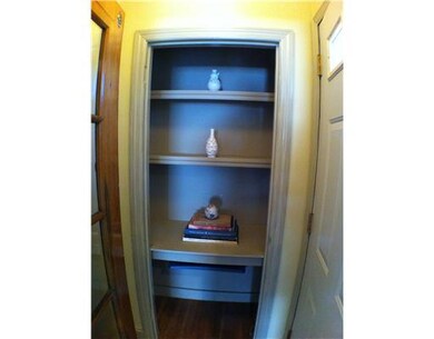 201 Gentian Ave, Providence, RI 02908 - photo 5