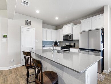 2432 Moon Ranch Dr, Weatherford, TX 76087 - photo 7