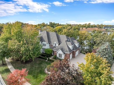 817 Lakeview Ln, Burr Ridge, IL 60527 - photo 3