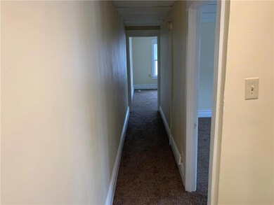 718 N 19th St unit 2nd Floor, Allentown, PA 18104 - photo 4