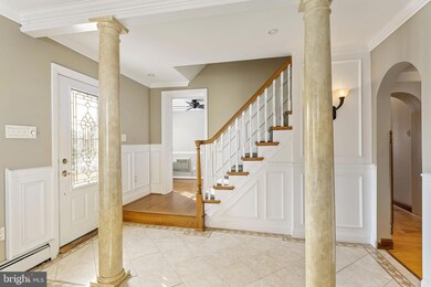 312 Ivy Rock Ln, Havertown, PA 19083 - photo 4