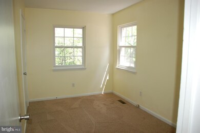 9716 Hagel Cir unit 43/E, Lorton, VA 22079 - photo 7