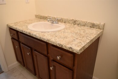 41 Millers Farm Dr, Rochester, NH 03868 - photo 5